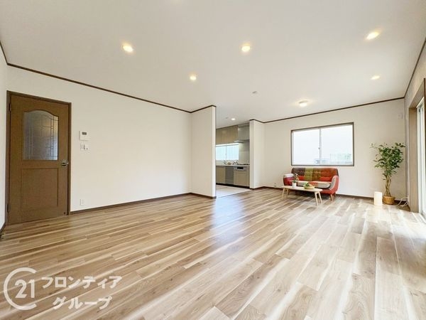 木津川市木津川台７丁目の中古一戸建て