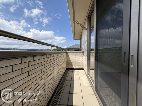 生駒市西白庭台１丁目の中古一戸建て