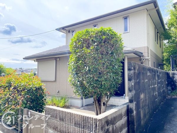 生駒市有里町の中古一戸建て