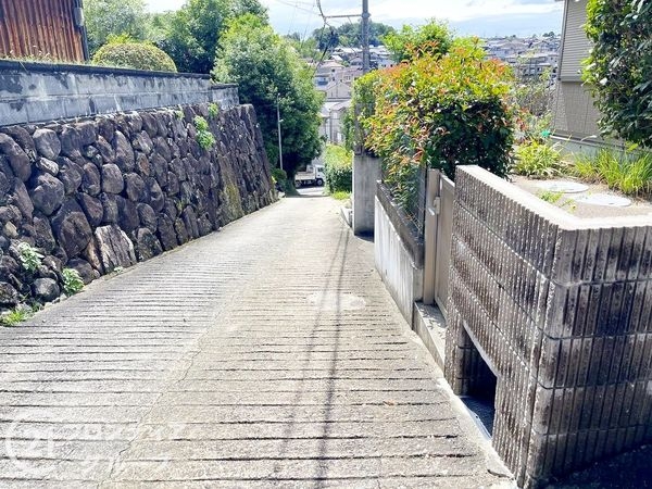 生駒市有里町の中古一戸建て