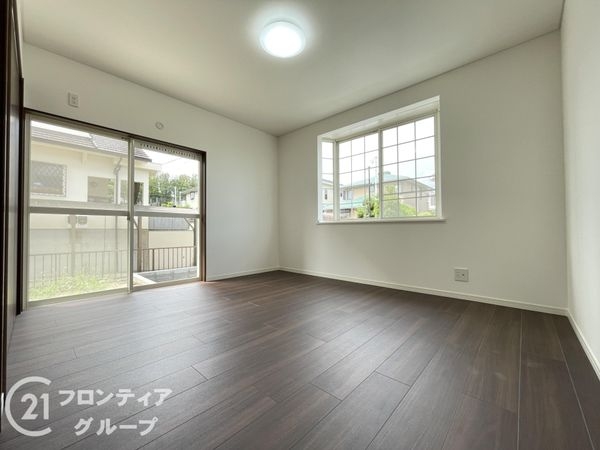 奈良市左京３丁目の中古一戸建て