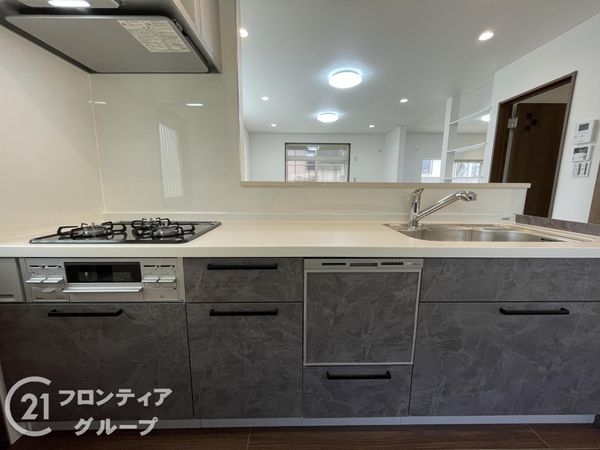 奈良市左京３丁目の中古一戸建て