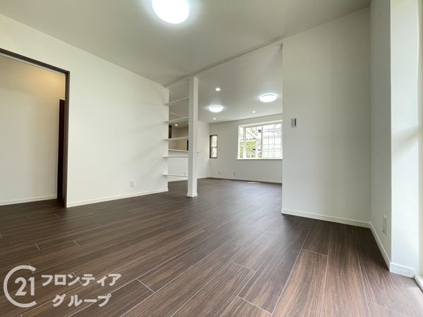 奈良市左京３丁目の中古一戸建て