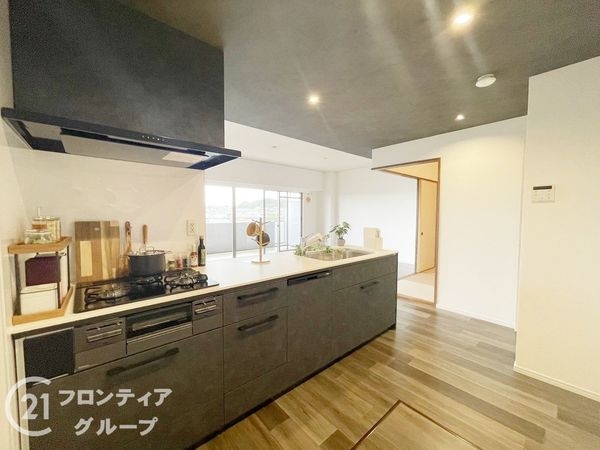 アコール学園前　中古マンション