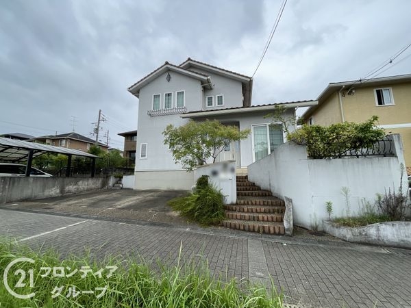 木津川市梅美台５丁目の中古一戸建て