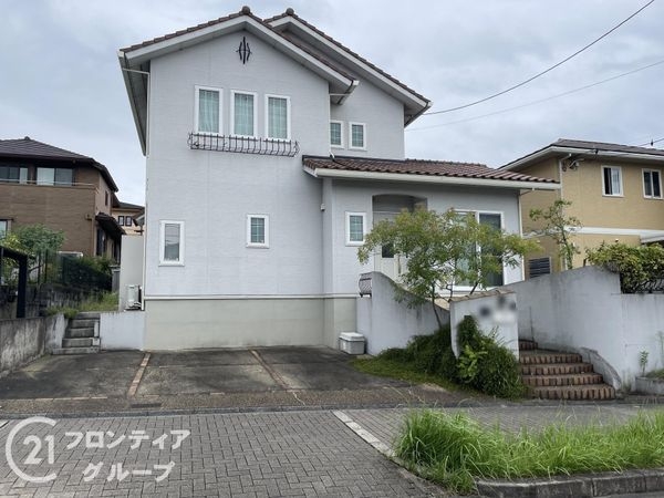 木津川市梅美台５丁目の中古一戸建て