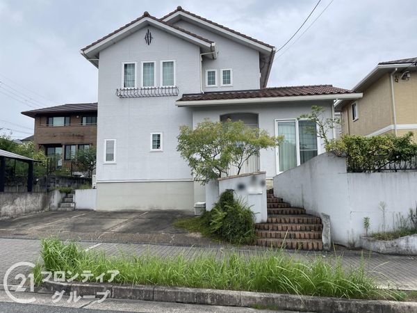 木津川市梅美台５丁目の中古一戸建て