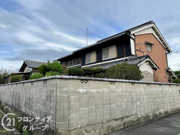 磯城郡三宅町大字伴堂の中古一戸建て