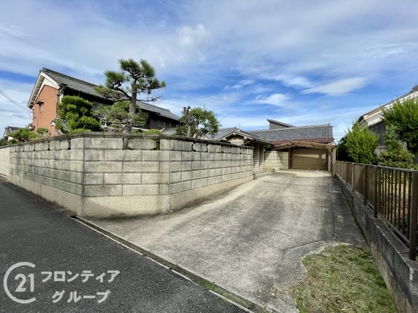 磯城郡三宅町大字伴堂の中古一戸建て