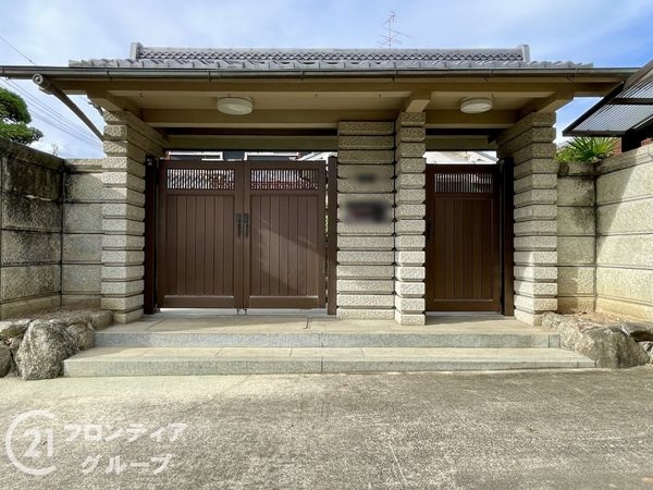 磯城郡三宅町大字伴堂　中古一戸建て