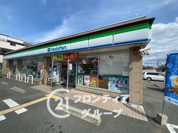 香芝市下田東３丁目の中古一戸建て(ファミリーマート香芝真美ヶ丘二丁目店)