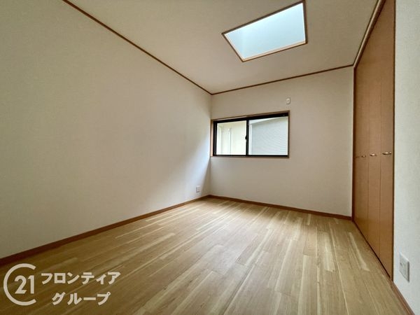 香芝市下田東３丁目の中古一戸建て