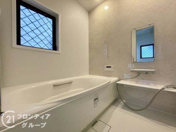 香芝市下田東３丁目　中古一戸建て