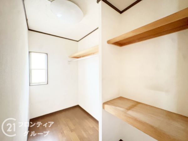 生駒市真弓１丁目の中古一戸建て
