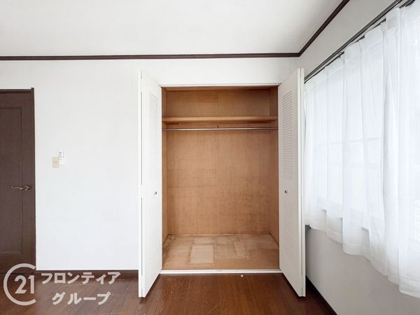 生駒市真弓１丁目の中古一戸建て
