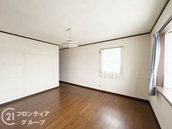 生駒市真弓１丁目の中古一戸建て