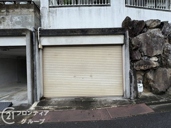 生駒市真弓１丁目の中古一戸建て