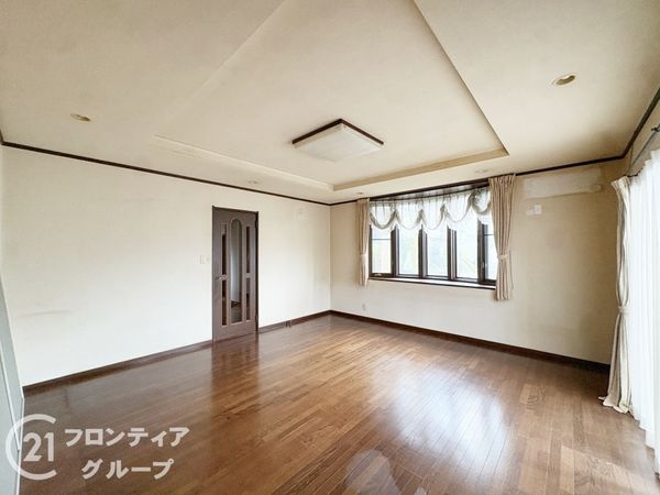 生駒市真弓１丁目の中古一戸建て