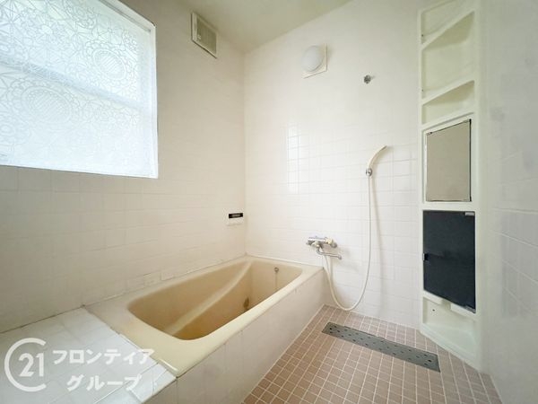 生駒市真弓１丁目の中古一戸建て