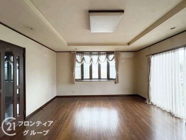 生駒市真弓１丁目の中古一戸建て