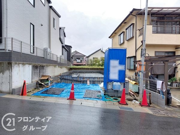 京田辺市薪西山　新築一戸建て