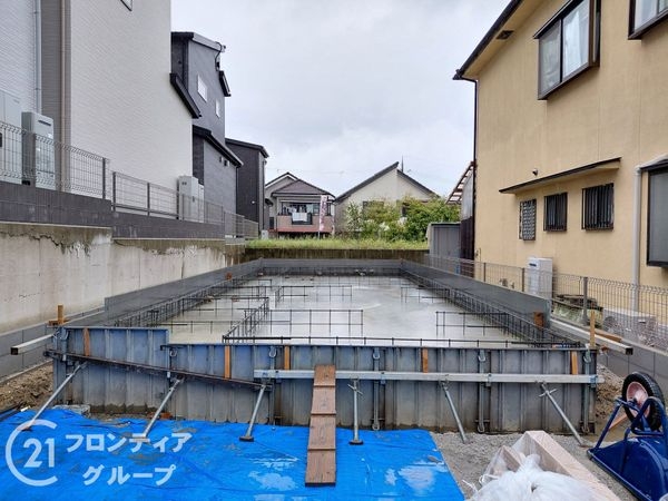 京田辺市薪西山　新築一戸建て