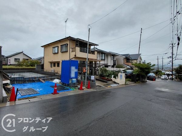 京田辺市薪西山　新築一戸建て