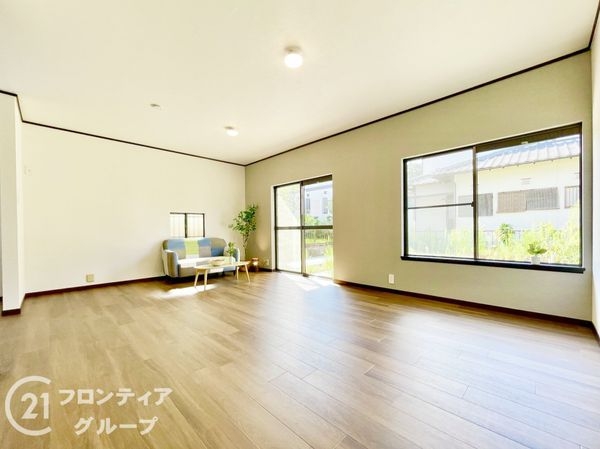 奈良市青山７丁目　中古一戸建て