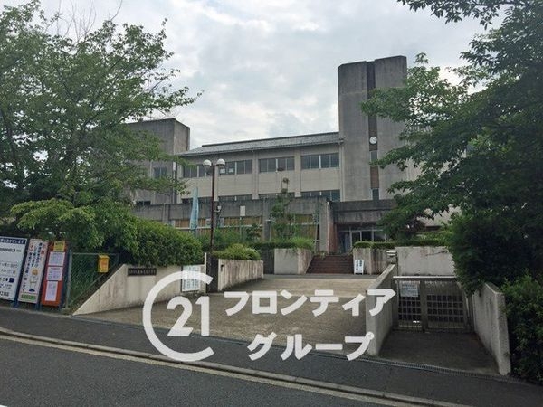 木津川市南加茂台１０丁目　新築一戸建て　第３　全１区画(木津川市立南加茂台小学校)