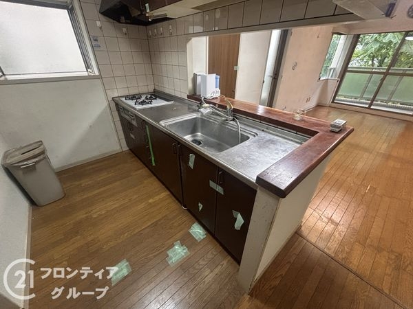 木津かぶと台団地９号棟　中古マンション