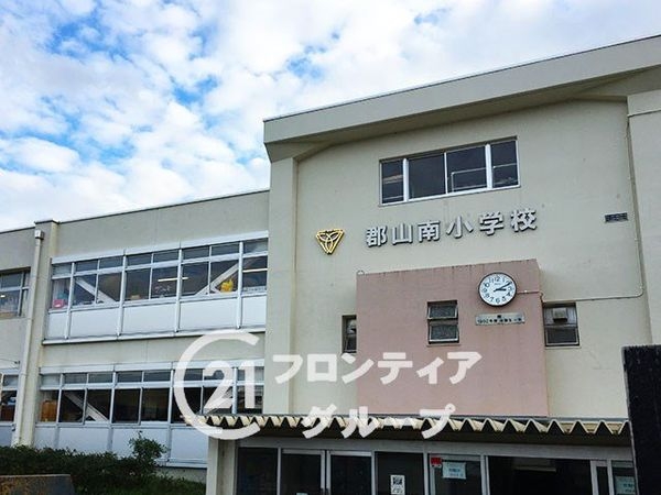 大和郡山市東岡町の中古一戸建て(大和郡山市立郡山南小学校)