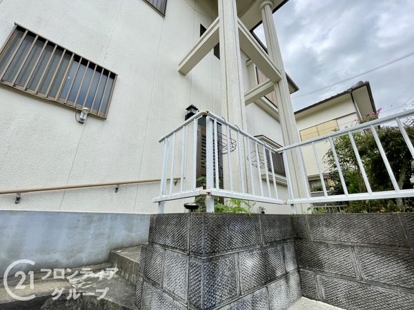 香芝市白鳳台２丁目の中古一戸建て