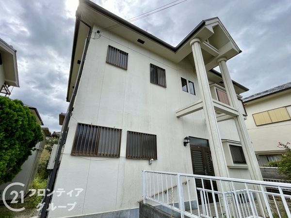 香芝市白鳳台２丁目の中古一戸建て