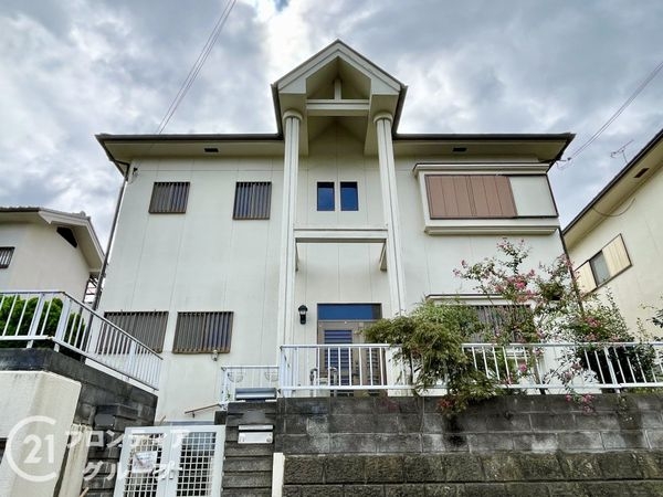 香芝市白鳳台２丁目の中古一戸建て