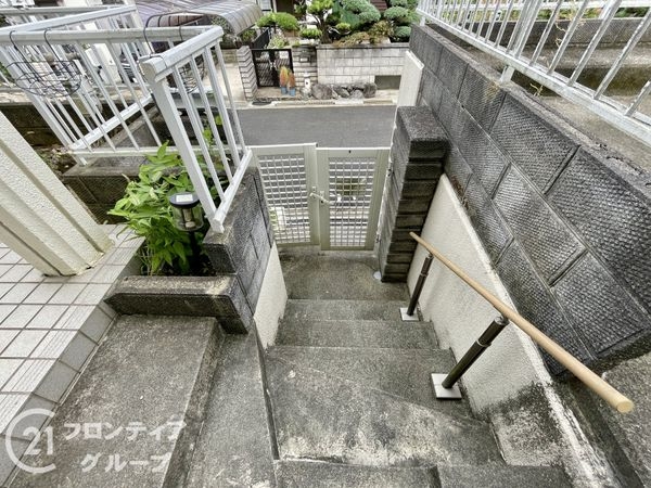 香芝市白鳳台２丁目の中古一戸建て