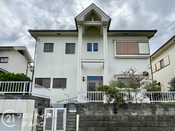 香芝市白鳳台２丁目の中古一戸建て