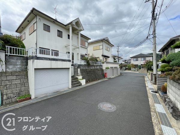 香芝市白鳳台２丁目の中古一戸建て