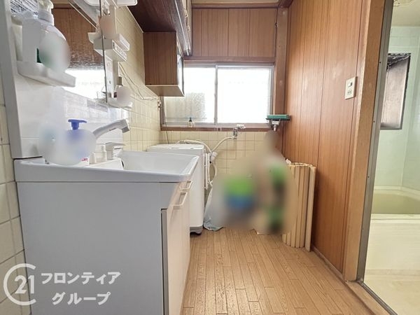 奈良市田中町の中古一戸建て