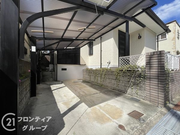 大和高田市大字市場　中古一戸建て