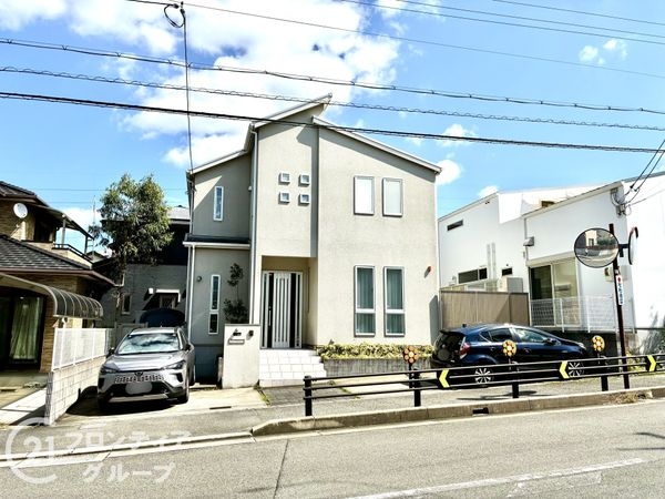京田辺市同志社山手１丁目　中古一戸建て