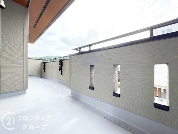 生駒市生駒台南　新築一戸建て　１期　全１区画