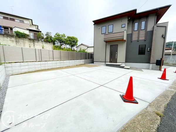 生駒市生駒台南　新築一戸建て　１期　全１区画