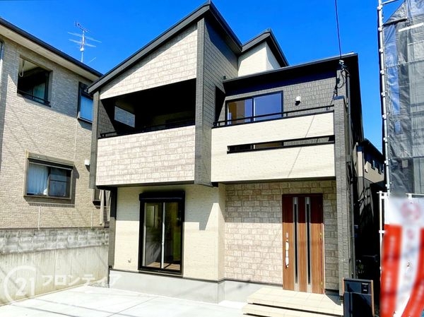 天理市平等坊町　新築一戸建て　１期　３号棟