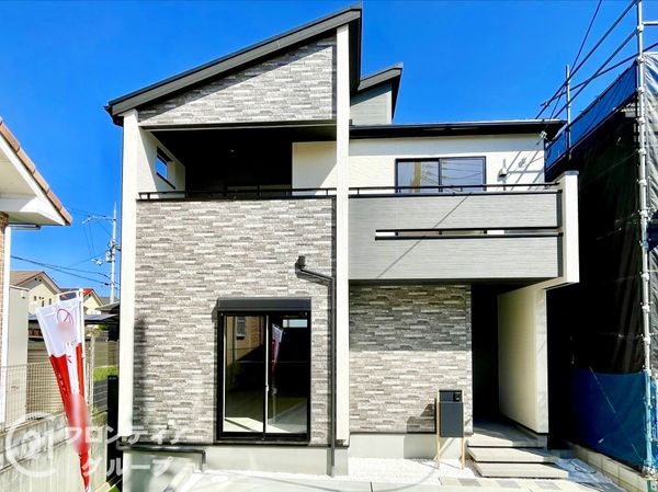 天理市平等坊町　新築一戸建て　１期　１号棟