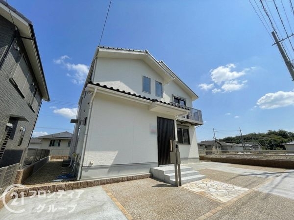 京田辺市同志社山手3丁目 新築一戸建て T9号地