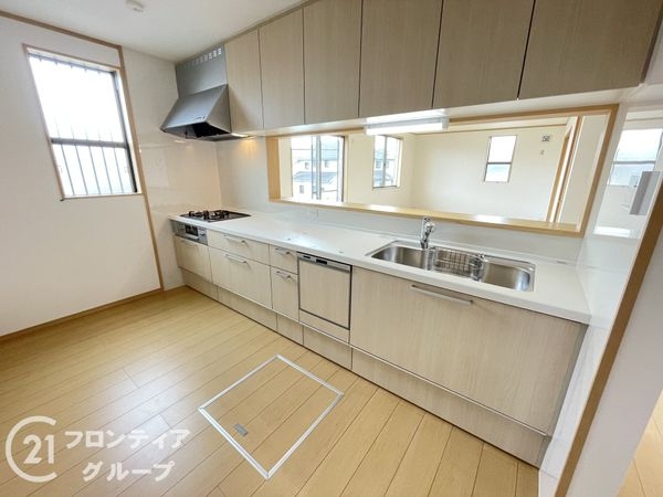 京田辺市同志社山手３丁目　新築一戸建て　Ｔ９号地