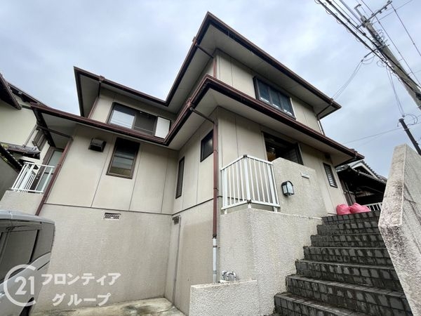 奈良市左京３丁目の中古一戸建て