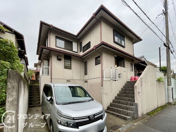 奈良市左京３丁目の中古一戸建て