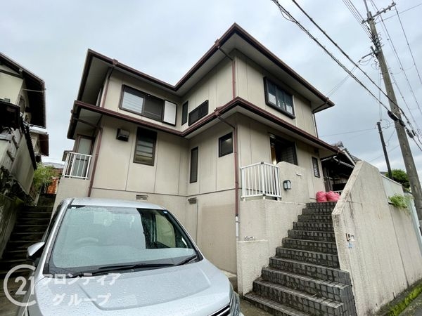 奈良市左京３丁目の中古一戸建て