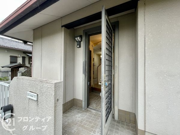 奈良市左京３丁目　中古一戸建て